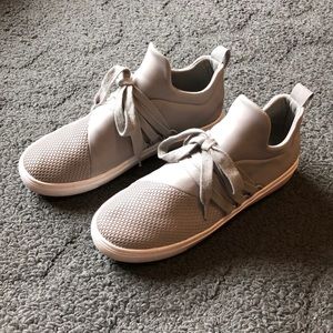 Gray Steve Madden Lancer Shoes